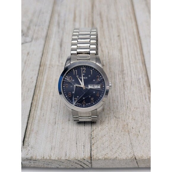 Used Timex Indiglo Silver Tone Expansion Mens Watch 36mm Blue/Silver Cracked - Picture 1 of 7